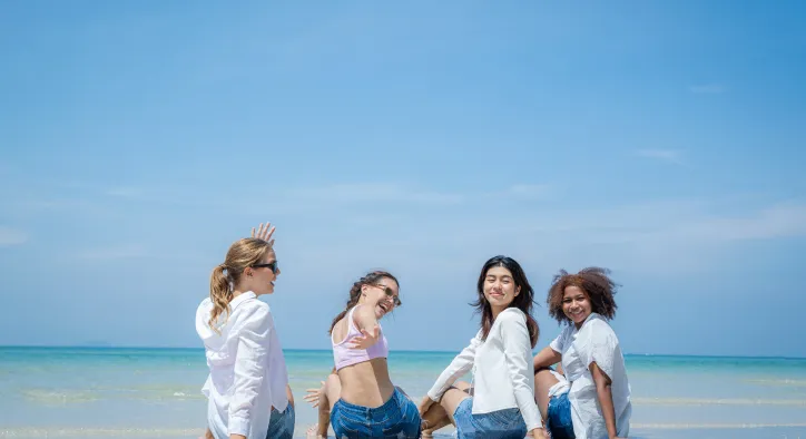 Adalar'da Kadınlara Özel Plaj Var Mı? [2025 Güncel Rehber: Fiyatlar, Ulaşım]