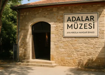 Büyükada Adalar Müzesi: 2025 Ziyaret Rehberi (Giriş Ücreti, Saatler, Ulaşım)