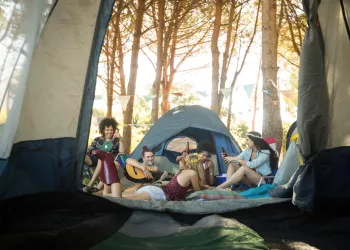 Kınalıada Kamp Yerleri: 2025'te Doğayla İç İçe Bir Kaçış